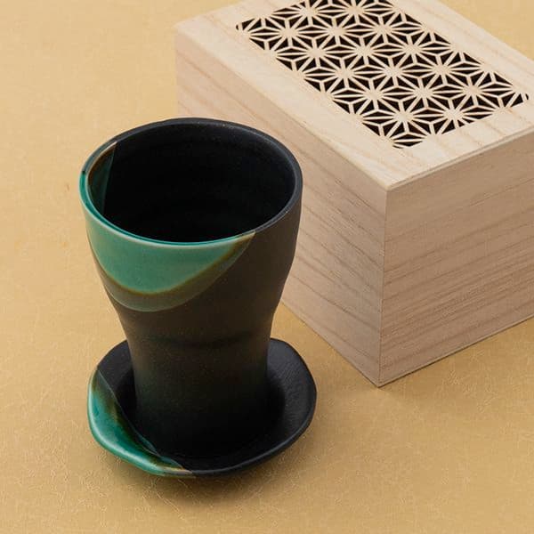 釉彩 カップ小皿 木箱入 緑