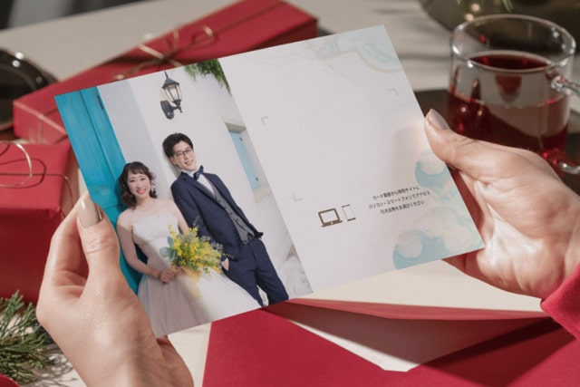 引き出物カード「BLAN」の作成例（前撮り写真）