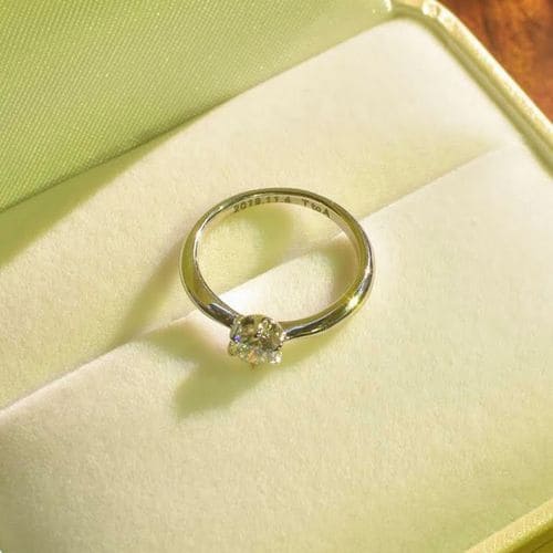 橋野さんの婚約指輪
